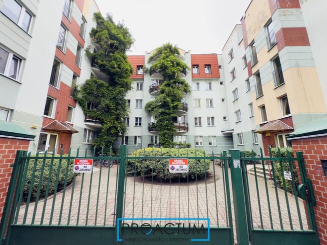 58,90m2, 3 pokoje, blisko UMK, balkon, blok 2005!