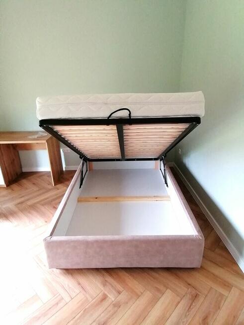 Łóżka tapicerowane z pojemnikiem