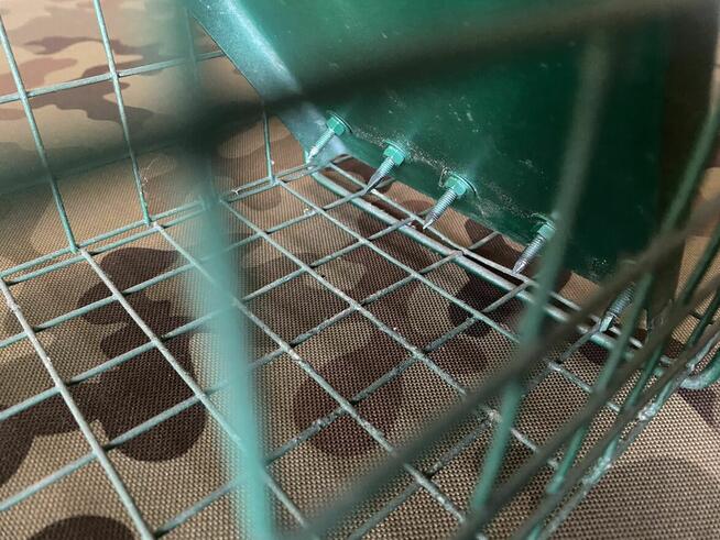 Żywołapka z dodatkowym zabezpieczeniem antyucieczkowym