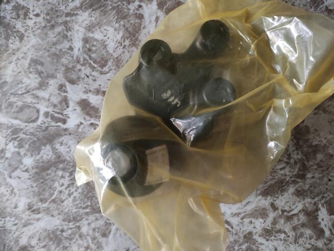 Łożysko KIA Hyundai 6944 Sworzeń wahacza 545703E001