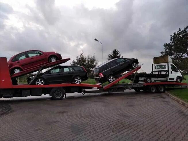 Transport SAMOCHODÓW Osobowych i Busów Niemcy Holandia Europ