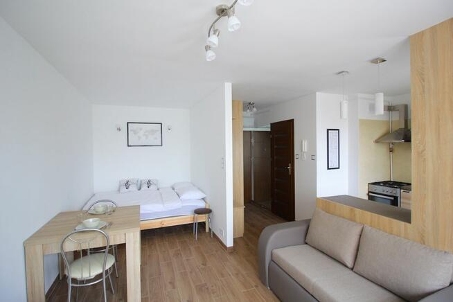 Kawalerka do wynajęcia blisko UMB