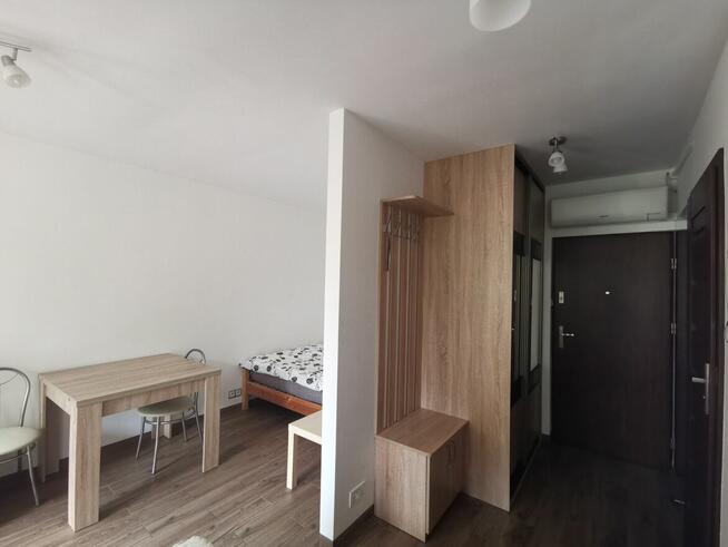 Kawalerka do wynajęcia blisko UMB