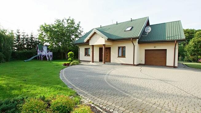 piękny dom budowany wg projektu OLIWKA z garażem