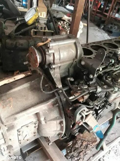 PRZYSTAWKA ODBIORU MOCY VOLVO 2008 ROK