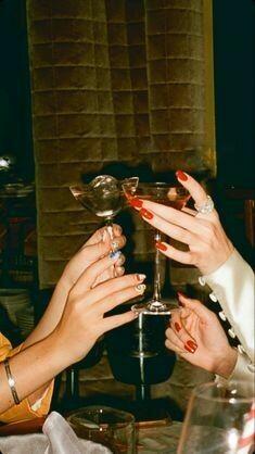 Hostessy klubowe! Wysokie zarobki! Od zaraz!