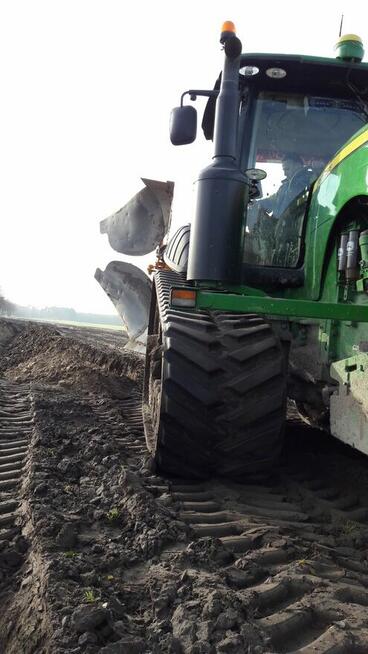 Pług do orki głębokiej MORO MVP EXTREME 24A