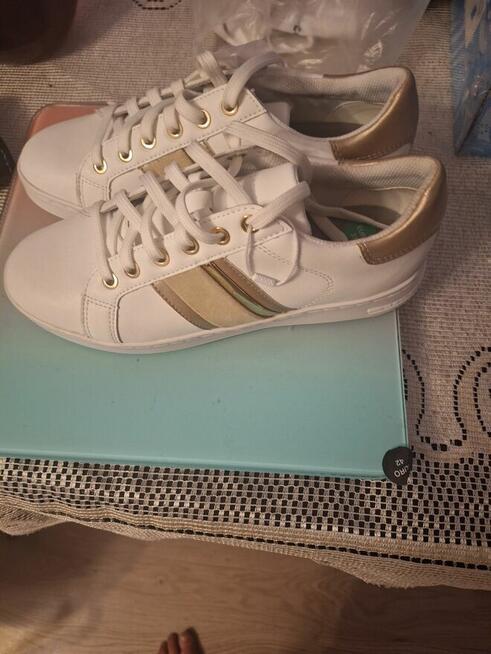 Sprzedam buty