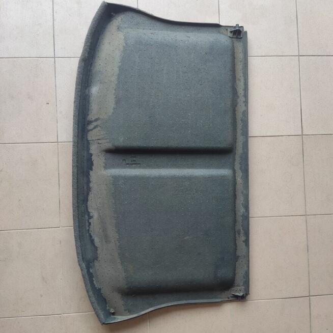 Seat Toledo I, półka tylna