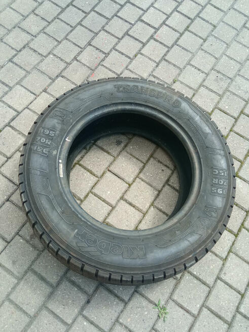 opona 195/70/15 c KLEBER TRANSPRO 104/102r 1 sztuka nie używ