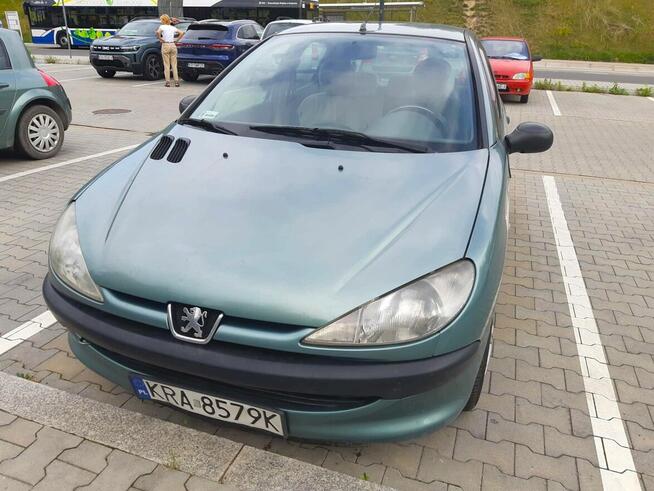 Sprzedam Peugeot 206 1.4 hatchback benzyna 2001 Kraków