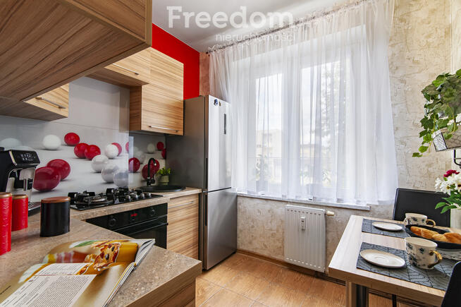 Na sprzedaż przytulne M3 do wprowadzenia.