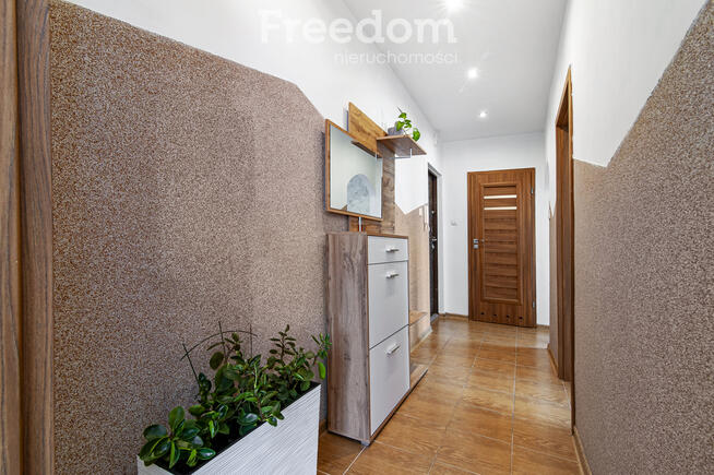 Na sprzedaż przytulne M3 do wprowadzenia.