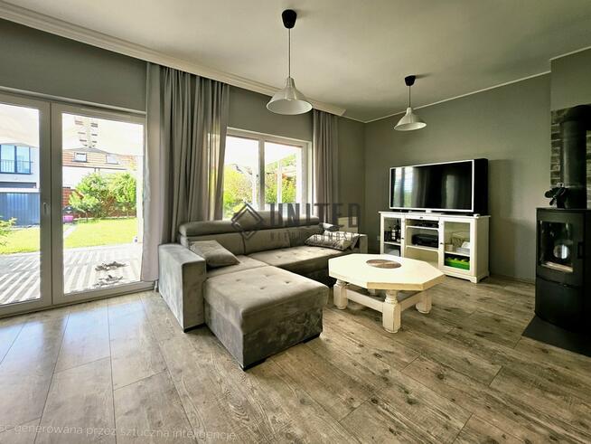 Dom w Nadolicach Małych / Ogród /