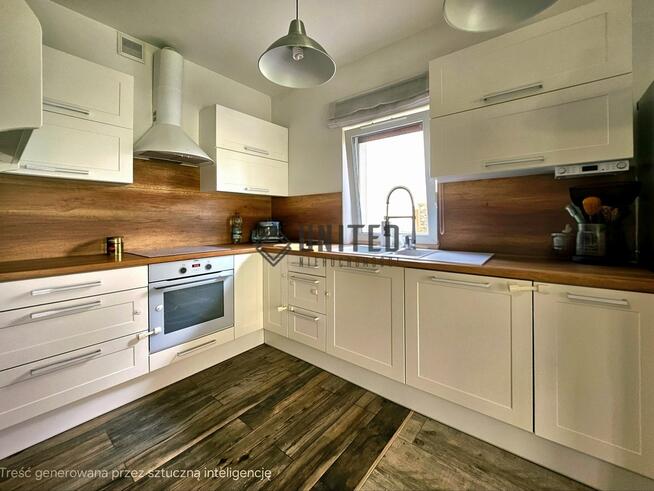 Dom w Nadolicach Małych / Ogród /