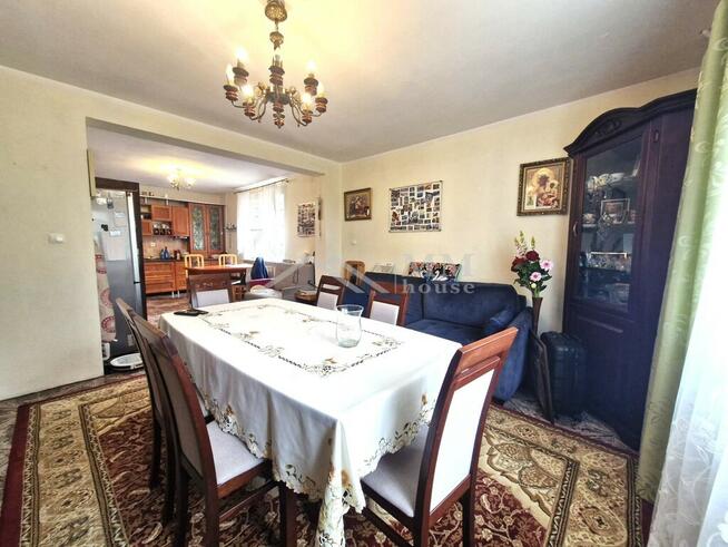 Siedlisko z domem i budynkami – 1,5 ha ziemi.