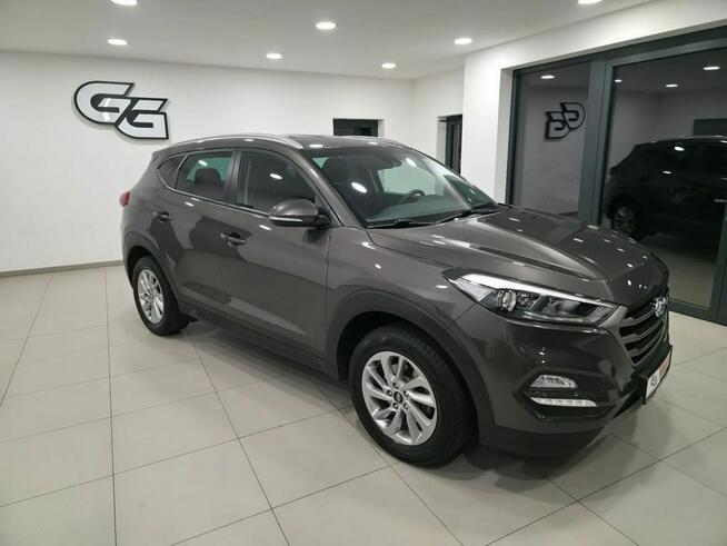 Hyundai Tucson 1.6 / Kamera / Roczna Gwarancja GetHelp w cenie / wzorowy stan