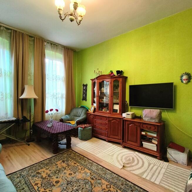 Dwupokojowe mieszkanie przy Parku Żeromskiego.