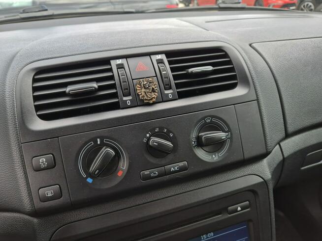 Fabia 1.2 105km klima SERWIS bezwypadek SALON POLSKA 2015