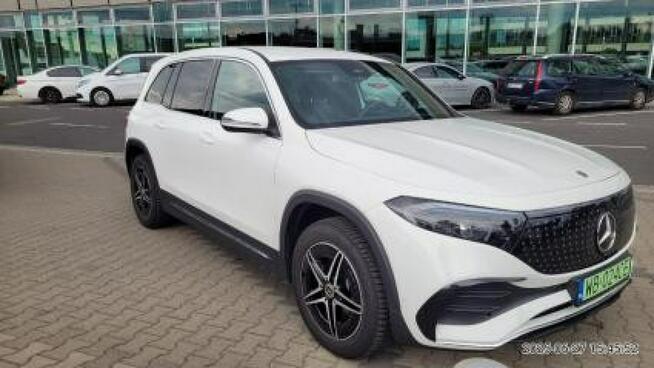 Mercedes EQB