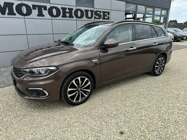 Fiat Tipo 1.4 Turbo Lounge navi kamera