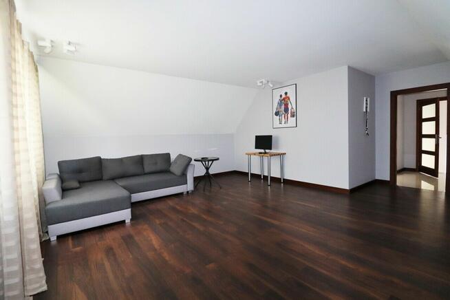 Na sprzedaż duży dom z pięknym ogrodem - dz. 3115 m2