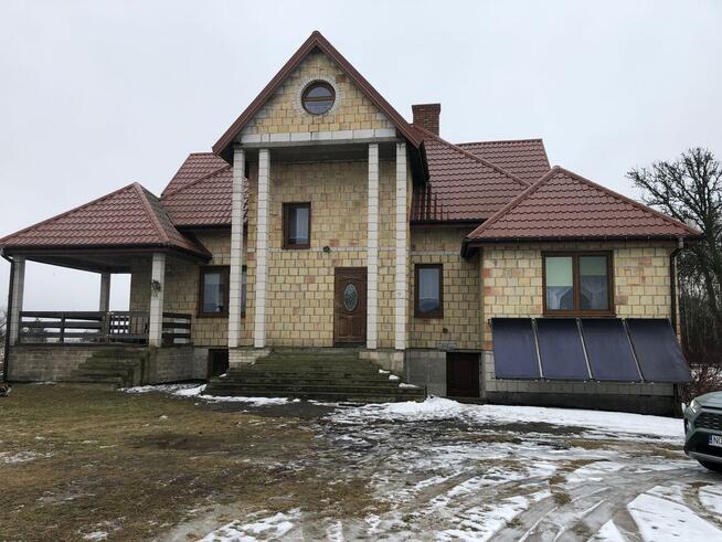 Syndyk sprzeda budynek mieszkalny i ziemię rolną -Białogrądy