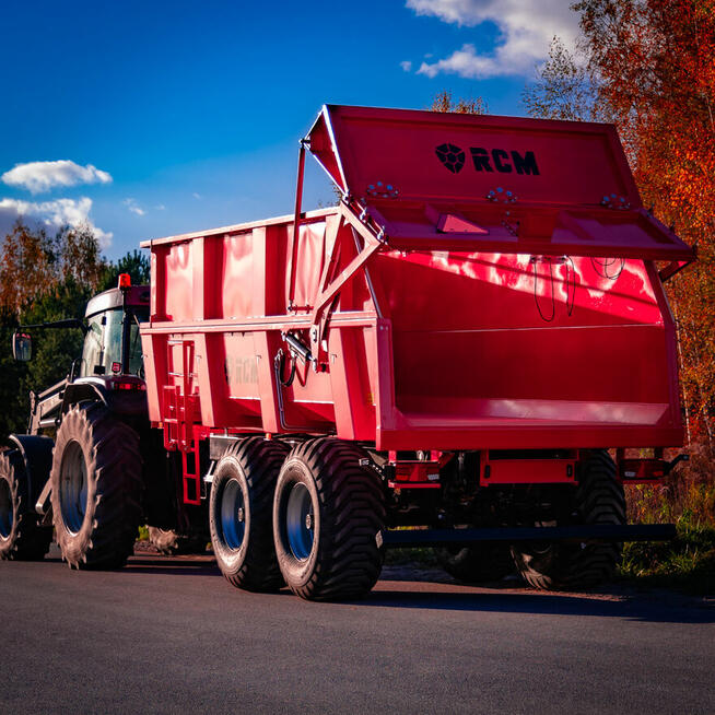 RCM CT2 przyczepa skorupowa budowlana