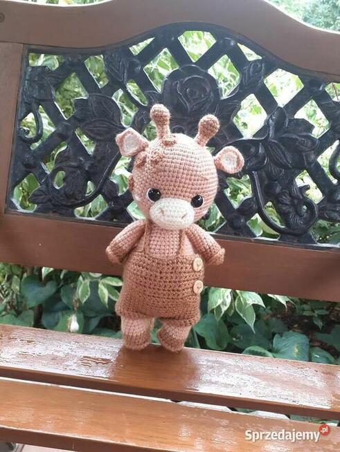 Żyrafa na szydełku