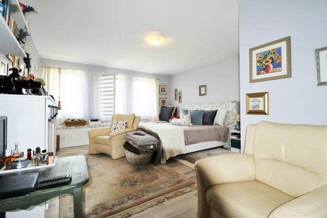 Na sprzedaż duży dom na Mazurach z pięknym ogrodem