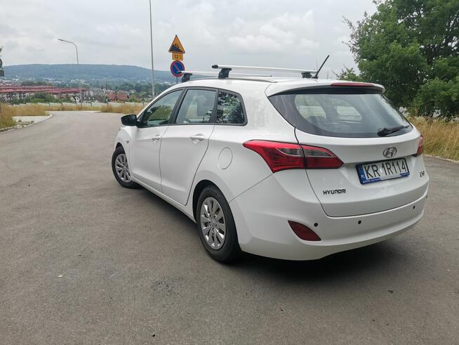 Hyundai i30 CW 1.6 CRDi 110 km kombi 2016