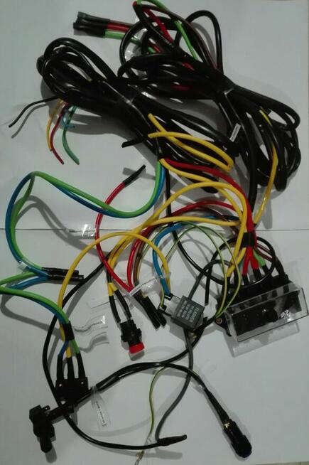 Instalacja elektryczna C-330+ przekaźnik świec żarowych