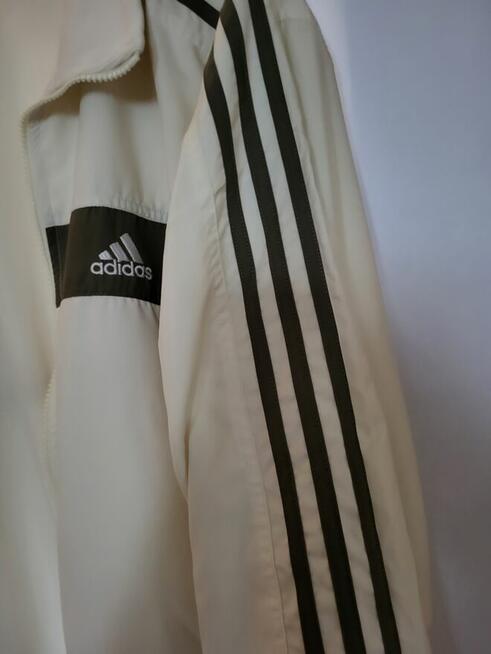 Oryginalny dreszczyku firmy Addidas