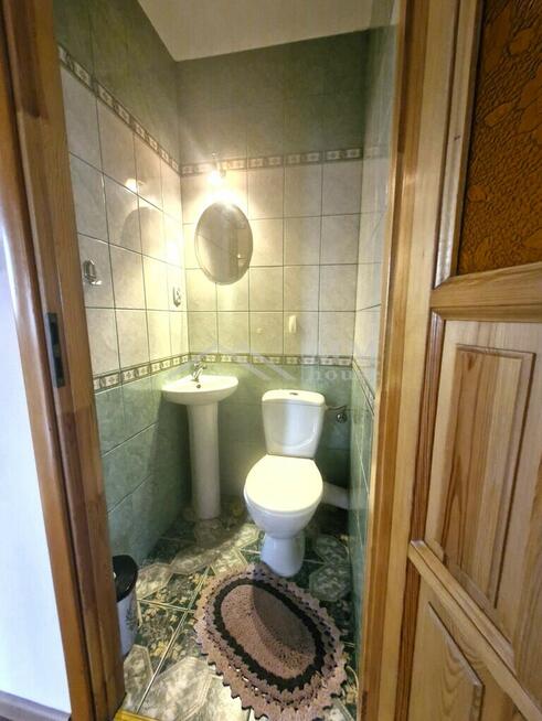 ???? Na sprzedaż: połowa domu – całe piętro + garaż!