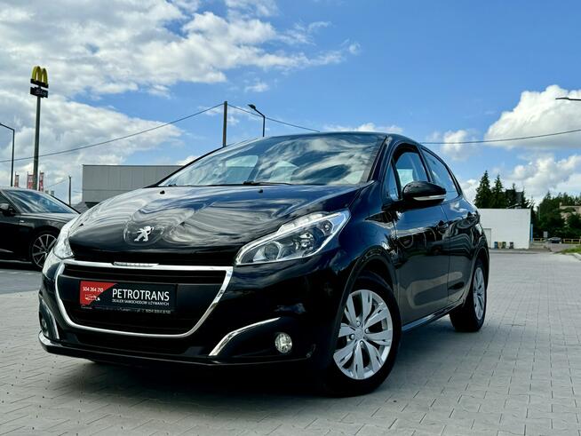 Peugeot 208 1.5 / 102KM LED Nawigacja Kamera Czujniki Parkowania Tempomat