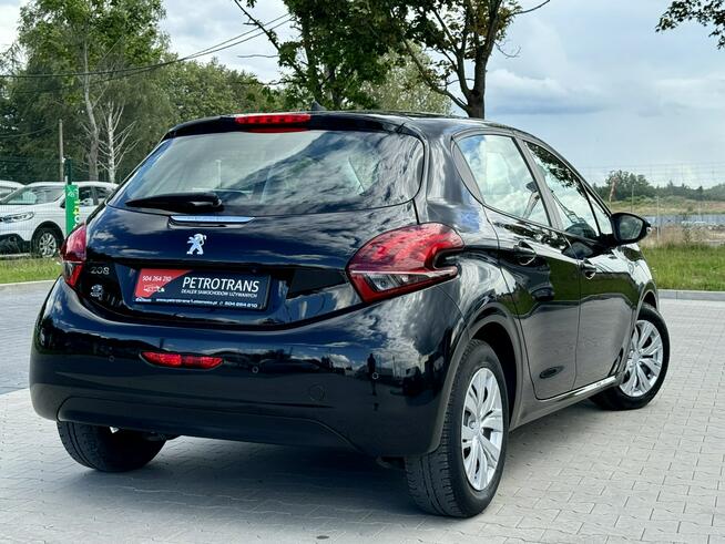 Peugeot 208 1.5 / 102KM LED Nawigacja Kamera Czujniki Parkowania Tempomat