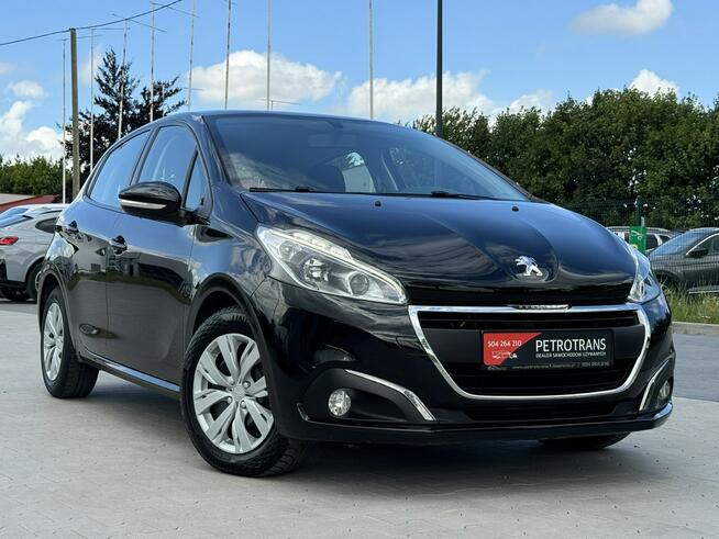 Peugeot 208 1.5 / 102KM LED Nawigacja Kamera Czujniki Parkowania Tempomat