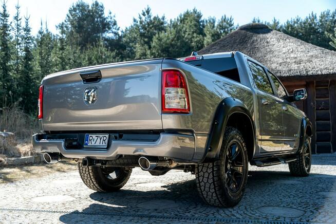 RAM 1500 HEMI 5.7 V8 / E-TORQUE / 2022r Przebieg 1600km FV / Jak NOWY / Zadbany