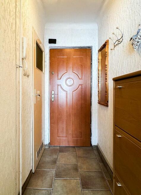 Na sprzedaż kawalerka 25 m² – wysoki parter