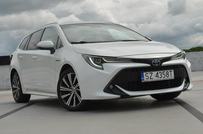 Toyota Corolla 1.8i 122 KM aut. Design Hybrid GR Sport/Navi PL/ LEDy/ Kamera/ Grzania