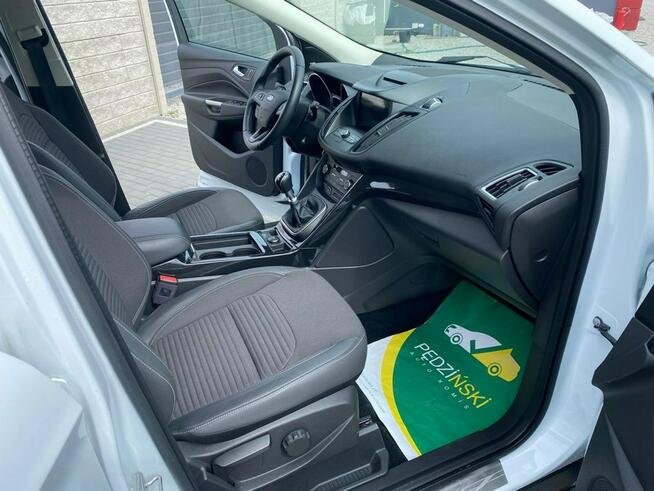 Ford Kuga kamera ,pierwszy właściciel w kraju mały przebieg