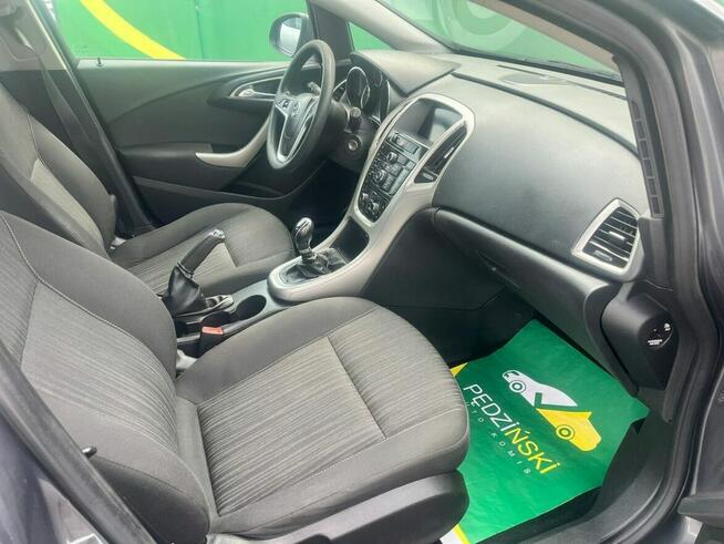 Opel Astra Wersja Sports Tourer