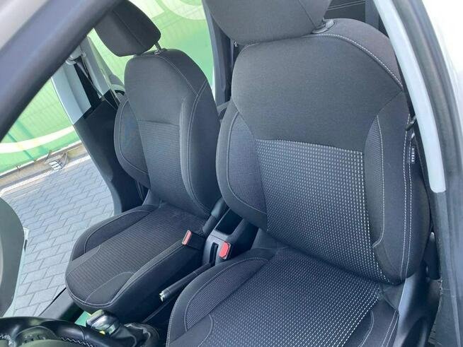 Peugeot 208 szklany dach ,kamera ,nawigacja.