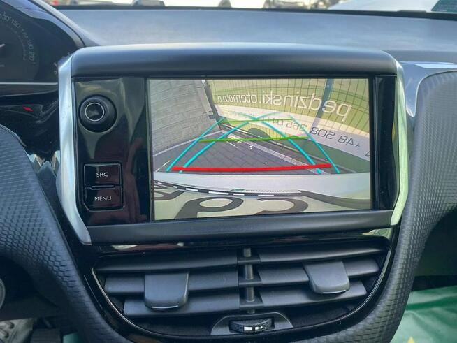 Peugeot 208 szklany dach ,kamera ,nawigacja.