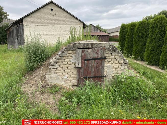 Siedlisko na wsi 35 km od Lublina.