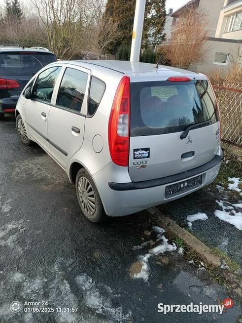 Mitsubishi COLT 1.3 B. 95KM. 4- drzwiowe. 2005r.