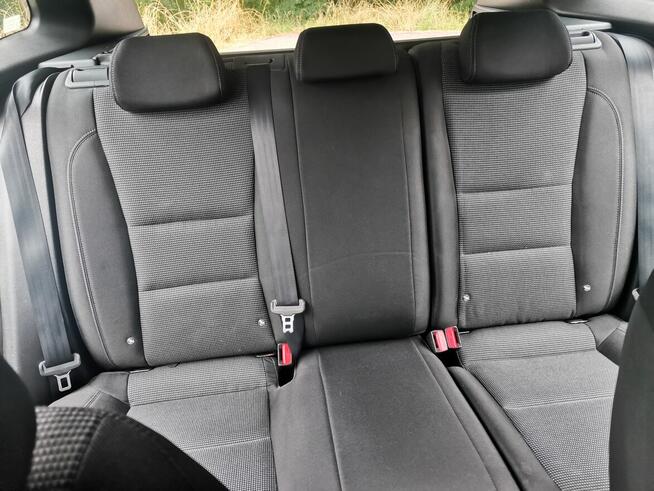 Hyundai i30 CW 1.6 CRDi 110 km kombi 2016