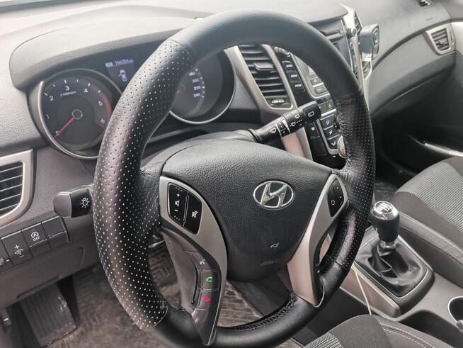 Hyundai i30 CW 1.6 CRDi 110 km kombi 2016