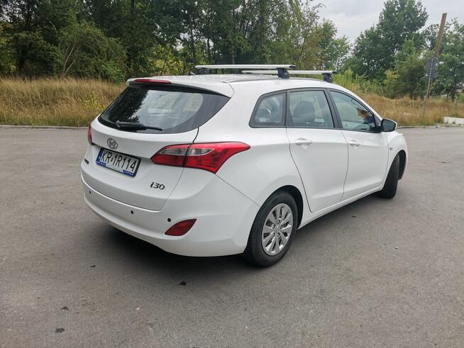 Hyundai i30 CW 1.6 CRDi 110 km kombi 2016