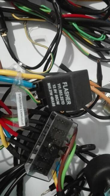 Instalacja elektryczna C-330+ przekaźnik świec żarowych